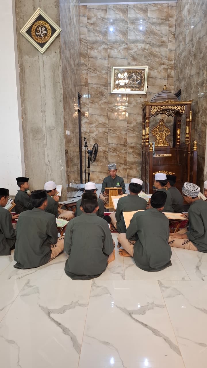 Mengaji Tahsin di Ponpes Ummul Qur'an Jonggol
